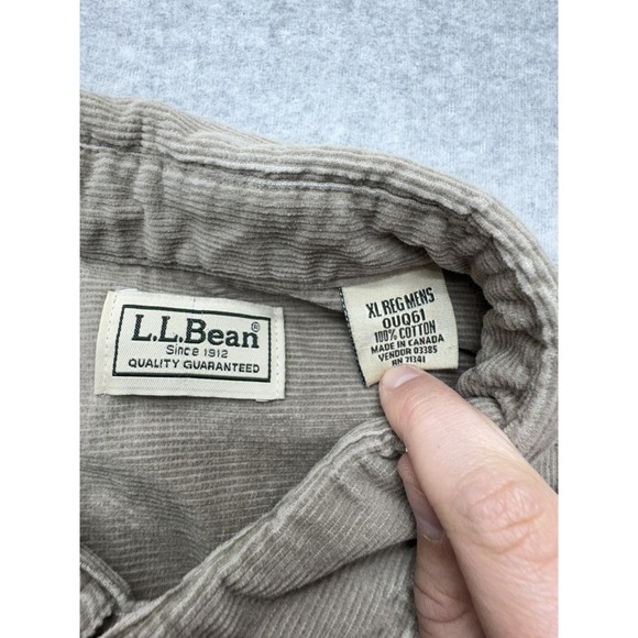 LL Bean Corduroy Shirt Mens XL Beige Long Sleeve Button Front Made in Canada Vtg - Picture 2 of 7
